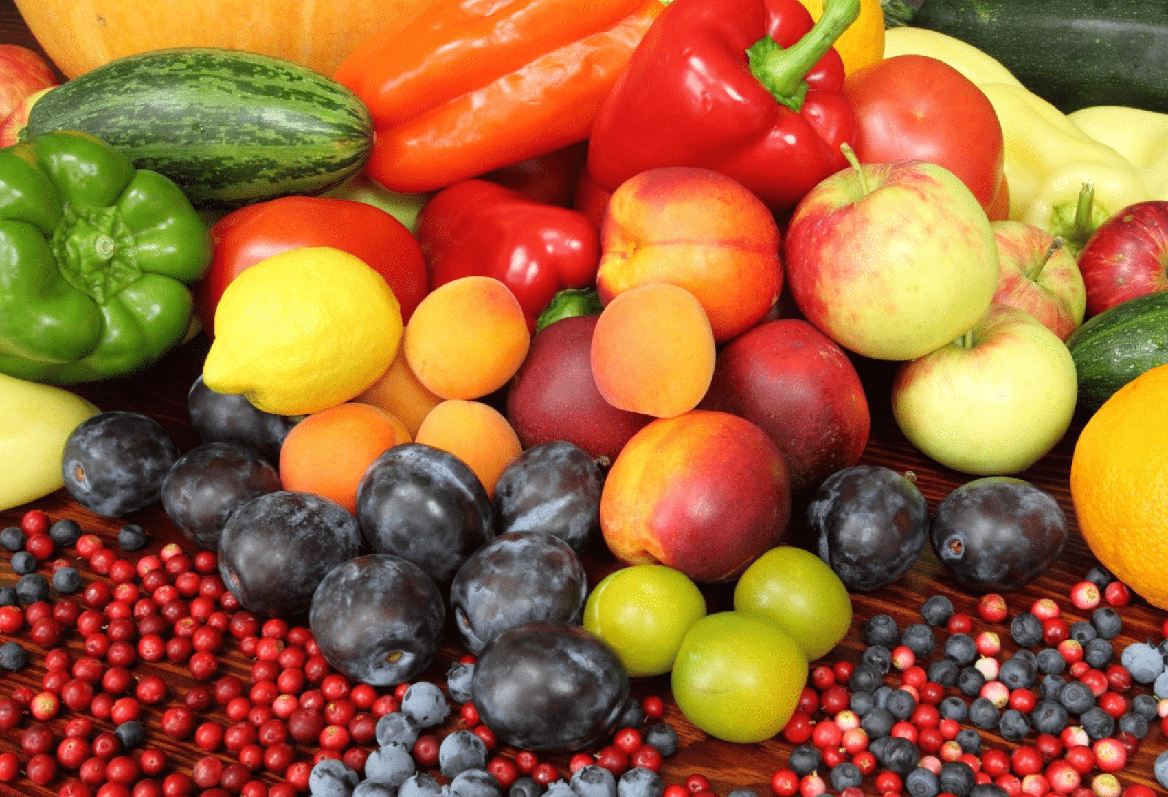 P vitamin. Витамин p биофлавоноиды. Овощи и фрукты. Фрукты. Витамины в фруктах.