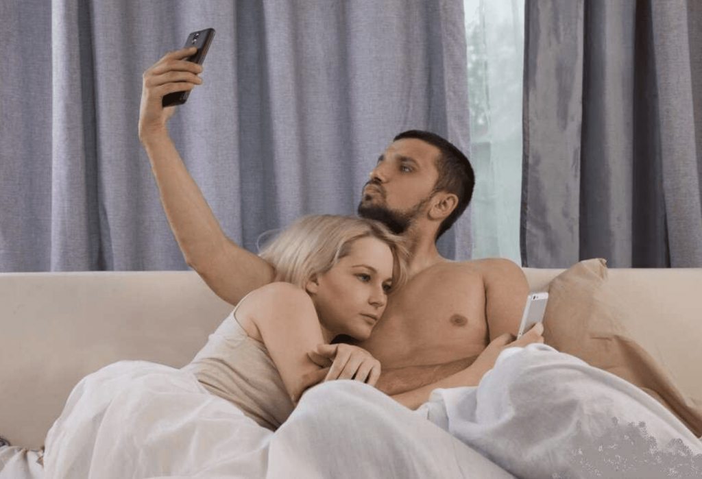 Фантазии и разговоры: что мужчинам так нравится в сексе?