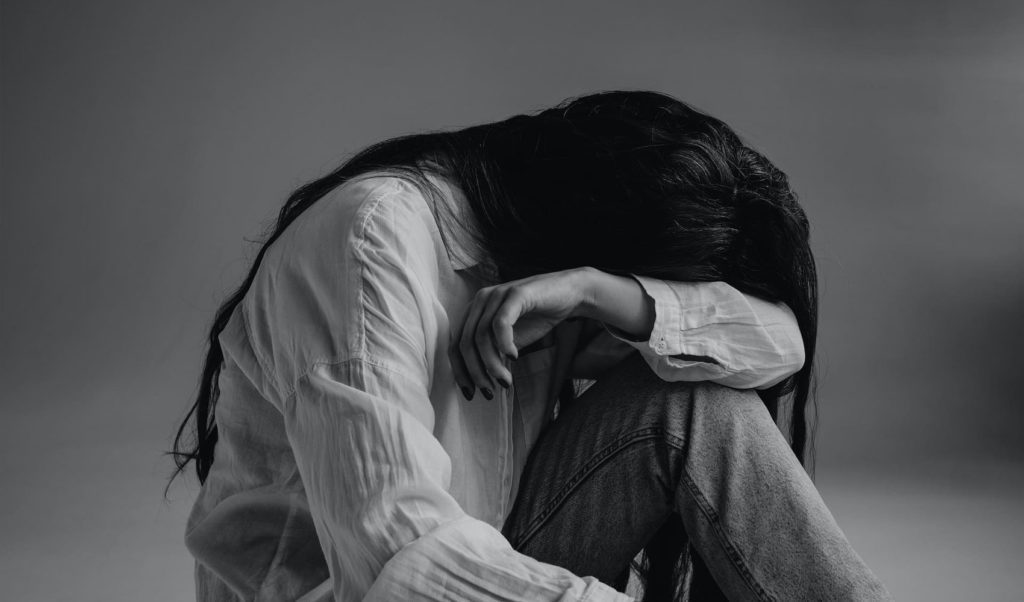 Восстановление памяти об ушедшем 
 человеке помогает проститься