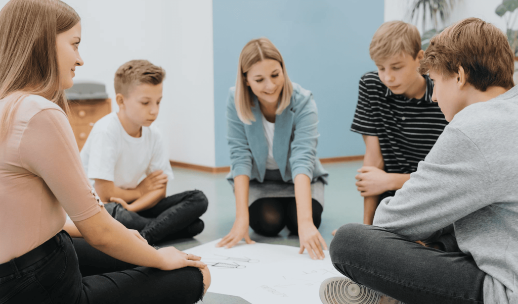 Групповая игротерапия для подростков