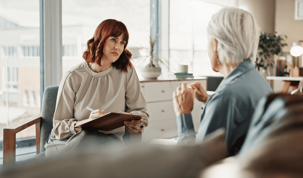 Разному возрасту свойственны физ и псих изменения